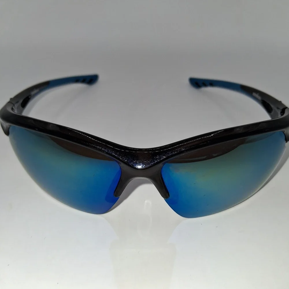 Ironman Foster Grant Sports Sunglasses Black / Blue Accents Lightweight